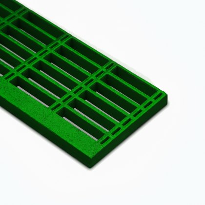 38mm Open Mesh GRP Stair Tread Grating 910mm - Green - RAL 6001 38mm Open Mesh GRP Stair Tread Grating 910mm - Green - RAL 6001