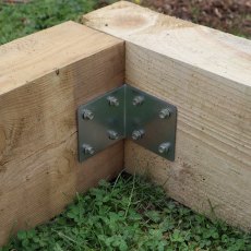 FENCEMATE® Sleeper Angle Bracket 85 x 85 x 80 x 2.5mm - Galvanised FENCEMATE® Sleeper Angle Bracket 85 x 85 x 80 x 2.5mm - Galvanised